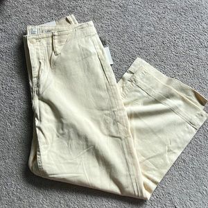 Wide leg stretch Capris